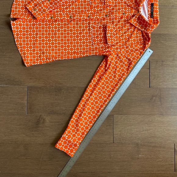 Sport graphic orange button shirt - Picture 3 of 9